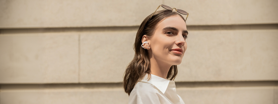 Best Earbuds for Women: What to Look for and Why Fit Matters