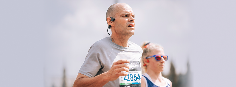 London Marathon 2026: The Runner's Guide to Choosing Sports Headphones