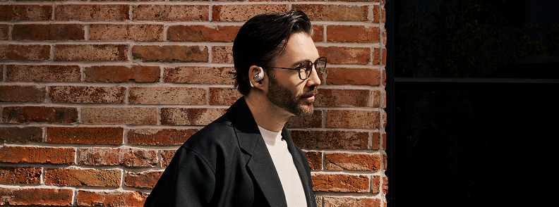 Are Expensive Headphones Better, or Just Louder About Their Price?