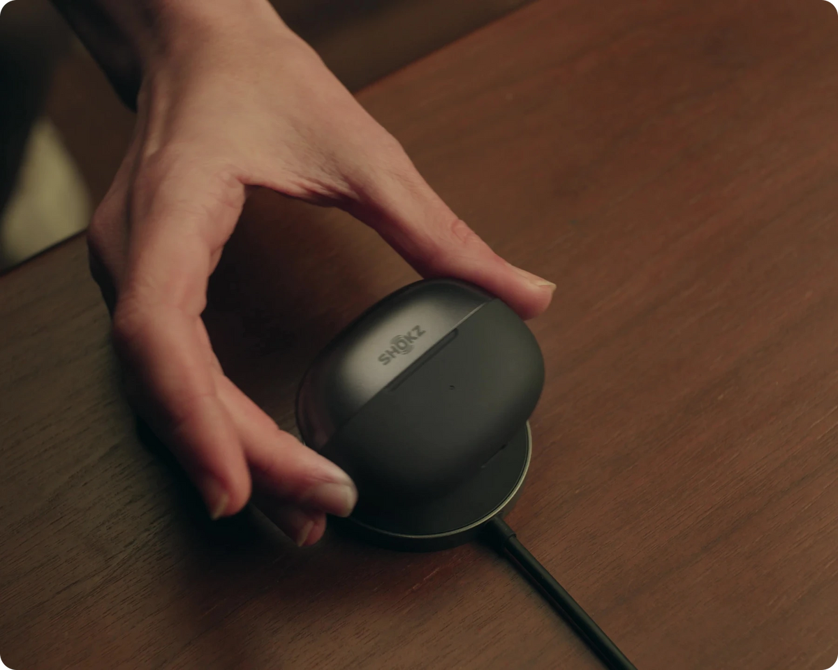 Long battery life, up to 40 hours of playback
