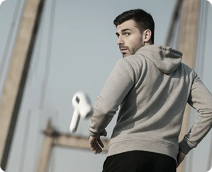 traditional sports headphones